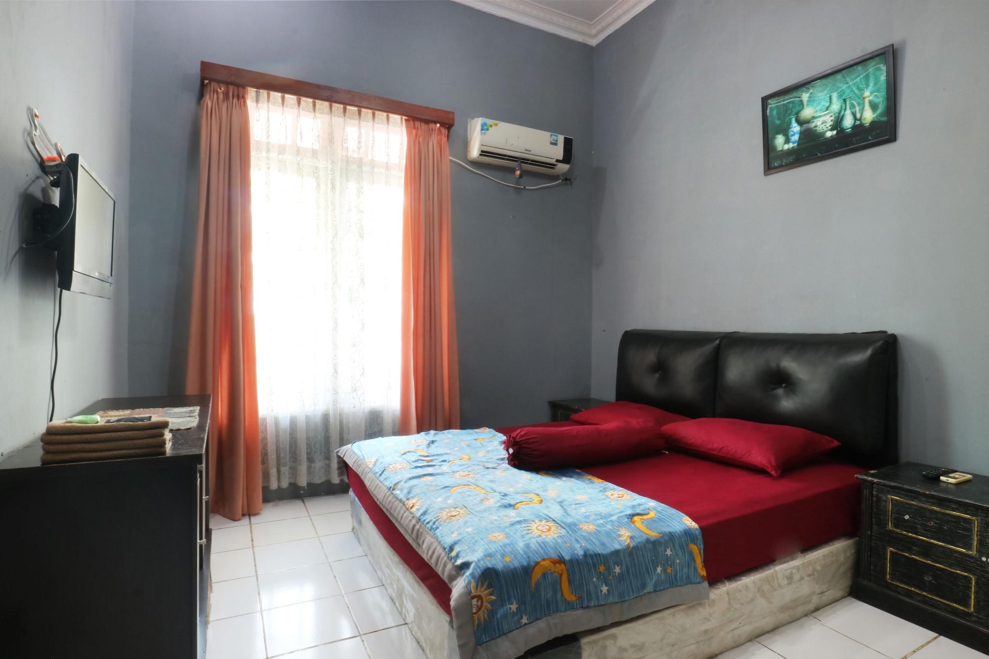 Villa Sri Manganti Jakarta Buitenkant foto