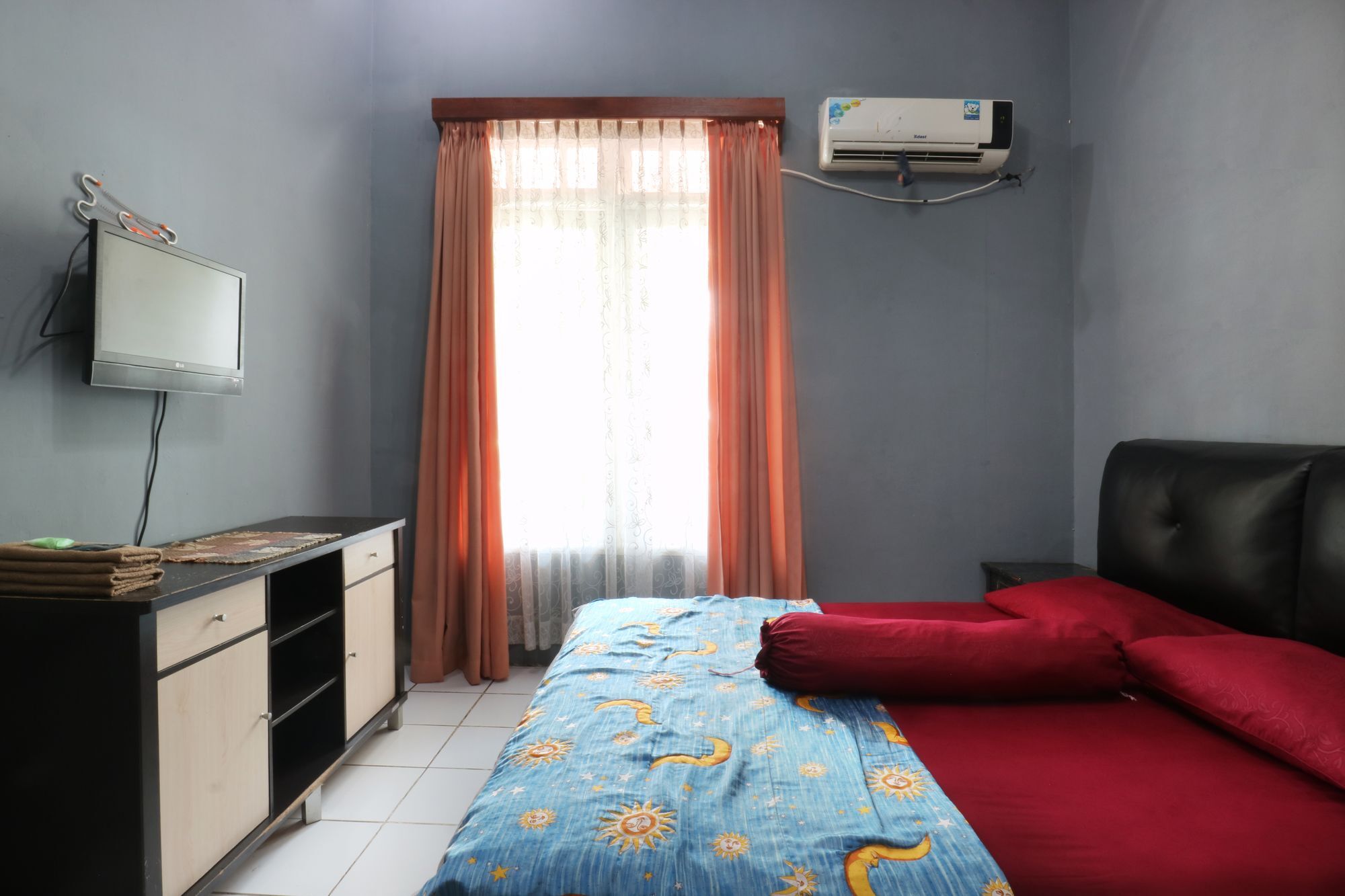 Villa Sri Manganti Jakarta Buitenkant foto