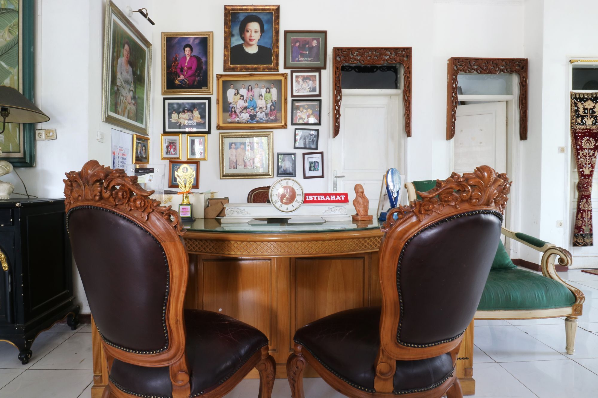 Villa Sri Manganti Jakarta Buitenkant foto